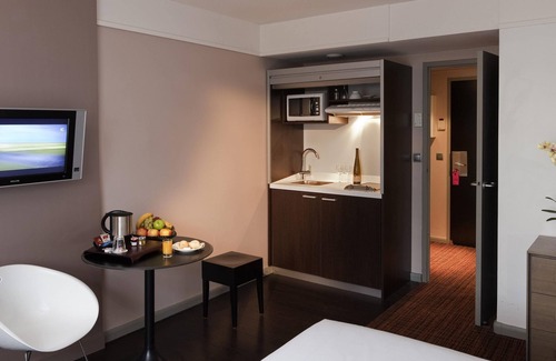 Parc-Nord Hotel | Residence Mercure Paris La Defense Grande Arche