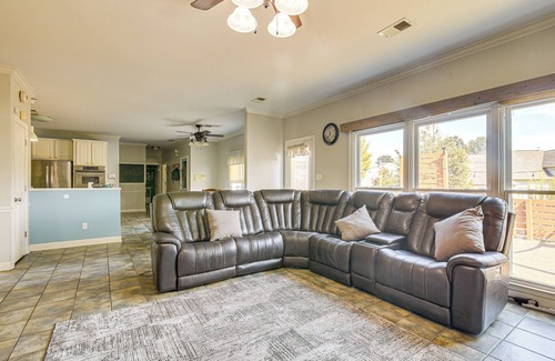 Cordova Haus | Fire Pit + Playset: Spacious Memphis Home!