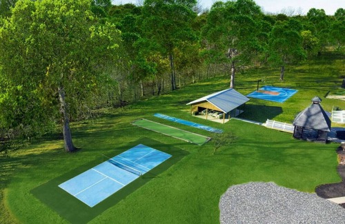 Logan Haus | Resort backyard | Pool | Game Room | Basketball