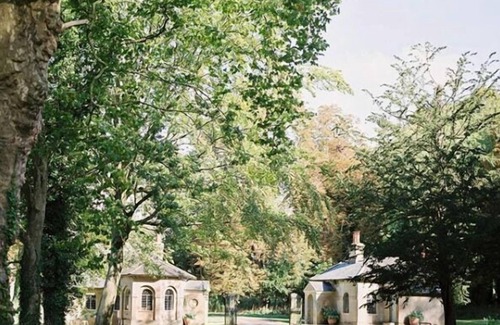 Wimborne Saint Giles Wohnung | Restored 17th century cottage w/firepit. Nestled within heritage estate grounds.