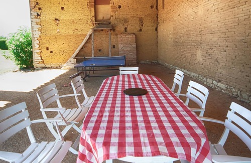 Mirabel Haus | In absoluter Stille, stilvolles, restaur. Haus. Viel Charme. Pool, Aussicht