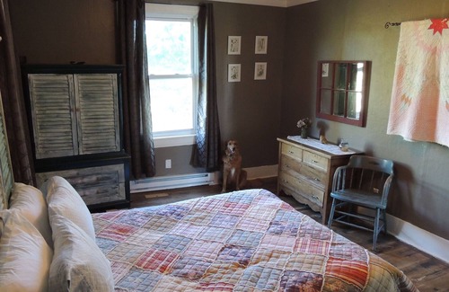 West Middletown Haus | Restauriertes historisches Haus / Internetdienst nicht verfügbar / Die meisten Mobilfunkanbieter funktionieren