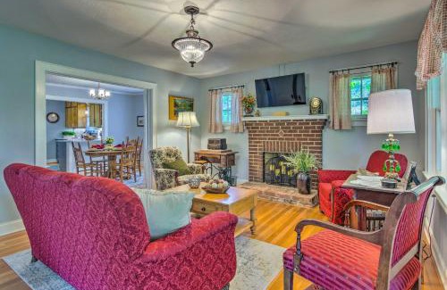 Mars Hill Haus | Restored Mars Hill Home on 1 Acre Walk to Town!