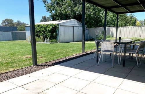 Benalla Haus | Retreat on Roe short term accommodation