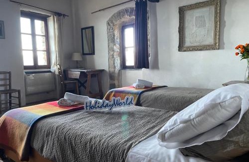 Bajardo Wohnung | Retreat With A View by Holiday World