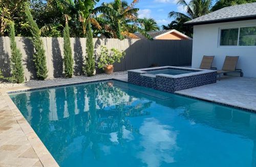 Boynton Beach Villa | Retreat with Salt Water Heated Pool & Spa