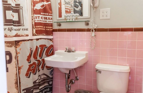 Cortez Hotel | Retro Inn at Mesa Verde