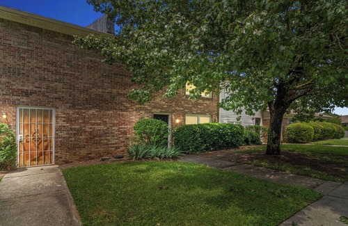 Ellenwood Wohnung | Rex Townhomes 2421A I Spacious 2 Bed 2.5 Bath