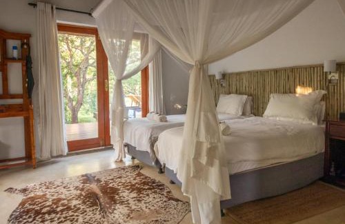 Jozini Kabine | Rhino River Lodge