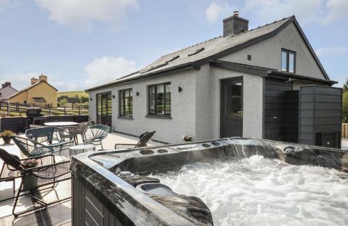 Devils Bridge Haus | Rhiwmynach