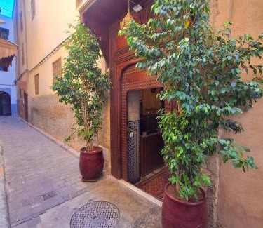 Mellah Hotel | Riad dar Yamna