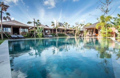 Banjar Semer Villa | Sylvia Villa mit 5 Schlafzimmern, Blick auf das Reisfeld, Whirlpool und Gärten, Canggu
