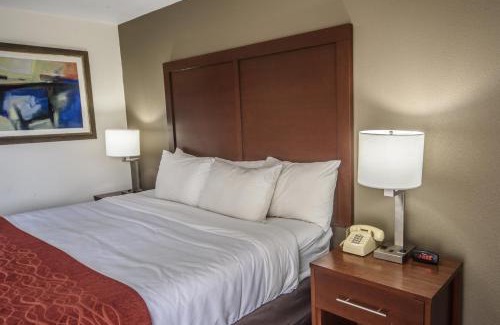 Lawrenceburg Hotel | Richland Inn