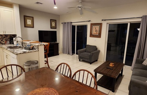 Port Saint Lucie Villa | Right Direction Rentals 1 Bedroom Villa 9119