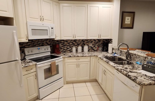 Port Saint Lucie Villa | Right Direction Rentals 1 Bedroom Villa 9119