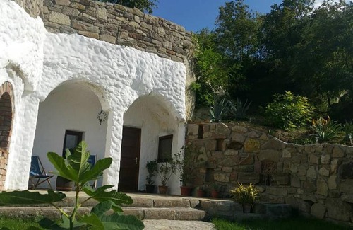 Szomolya Wohnung | Riolit Barlangszállás Szomolya