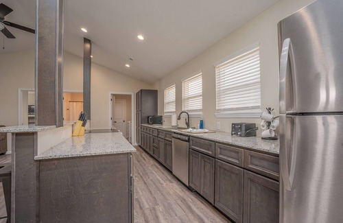 Dallas County Haus | Ripple: Cozy Cabin, Big Adventure Near Bennett Spring and the Niangua River