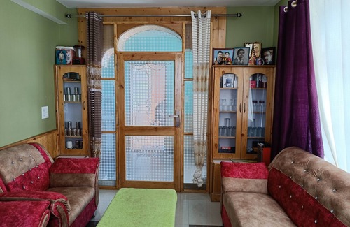 Keylong Haus | Rishi Home Stay your host in Eastern Pir Panjal ranges of Himalayas
