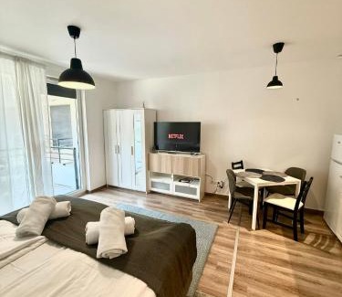 Kecskemet Wohnung | Rita Apartman privát parkolóval és erkéllyel