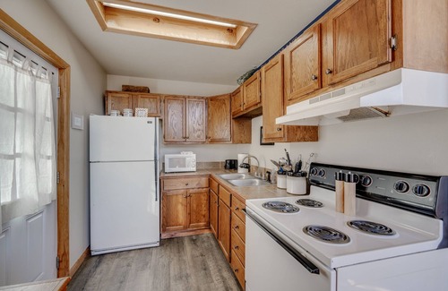 Wilburn Kabine | River front house for ten