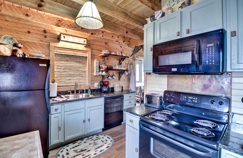 Boswell Kabine | Neues 2020 !! White River-Kabine "Reel Life". Auf dem Fluss, einfacher Zugang, tolle Aussicht