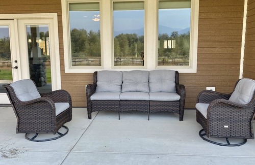 Florence Haus | River House-4 Bedroom 2.5 Bath