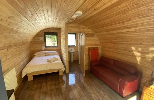 Abercwmboi Haus | River Pod 3 Pet Friendly