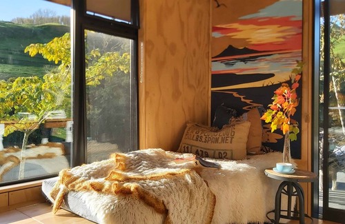 Waitomo District Kabine | Magical Luxurious Farm Cabin Ripples Retreat