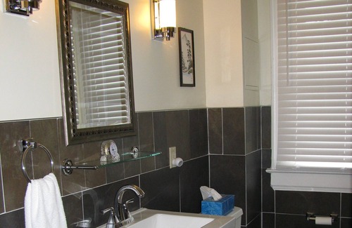 Charleston Haus | Flussblick-Geschäftsreise bereit in familienfreundlichem Charleston, West Virginia