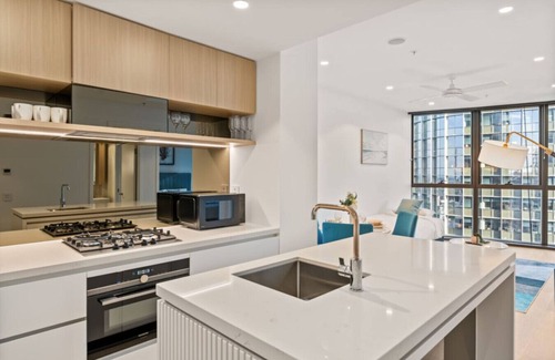 Brisbane Central Business District Wohnung | River View Suite | 1BR 3People | Balcony Pool Gym