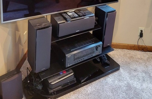 Grand Detour Haus | Riverfront 3 BR 2 BA Home on Private Wooded Lot