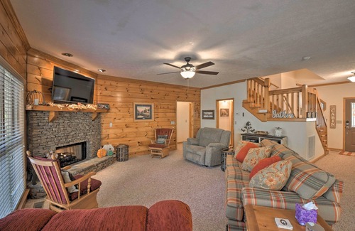 East Ellijay Haus | Riverfront Ellijay Home w/ Private Deck & Hot Tub!