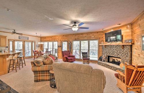 East Ellijay Haus | Riverfront Ellijay Home w/ Private Deck & Hot Tub!