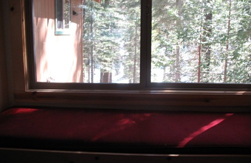 Strawberry Kabine | Riverfront Luxury Cabin, Dodge Ridge, Erdbeere, Pinecrest