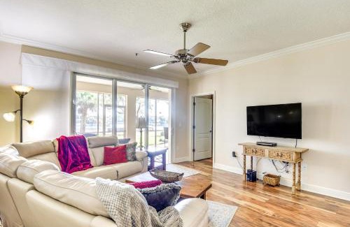 Palm Coast Wohnung | Riverfront Palm Coast Getaway with Resort Amenities!