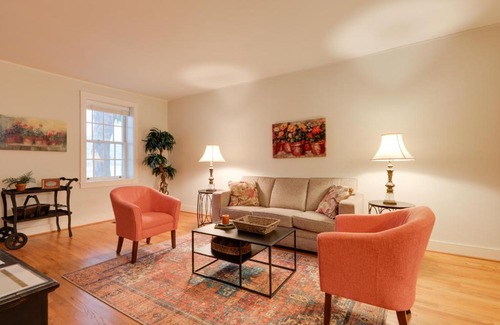 Augusta Wohnung | Riverfront Studio with Private Patio and Garden!