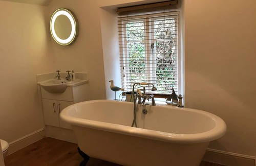 Redbrook Haus | Die Riversdale Lodge befindet sich im Herzen von Symonds Yat mit Blick auf den Fluss Wye.