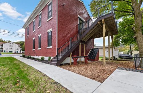 Port Clinton Wohnung | Riverview in Port Clinton - Apt. B