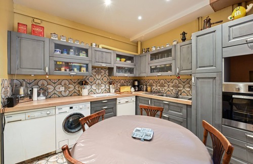 Auteuil Wohnung | Riverview Reverie, by Veeve