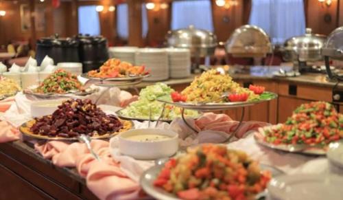 Cairo Bootsverleih | Riviera Nile Cruise ريفيرا نايل كروز