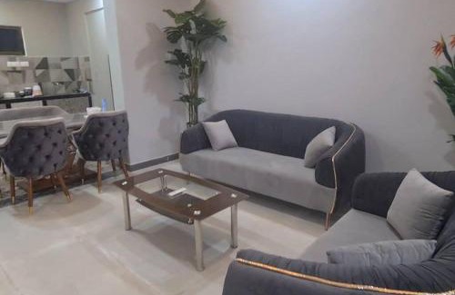 Holy Cross Colony Wohnung | RK island view apartment