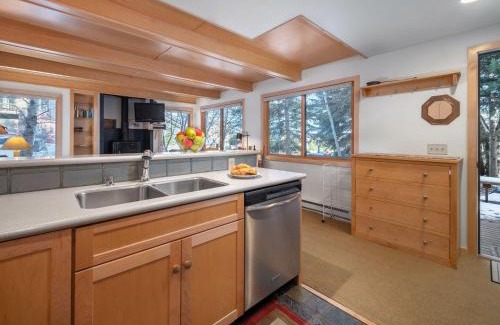 Teton Village Wohnung | RMR: La Choumine 4 Condo in Teton Village