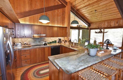 Wilson Kabine | RMR: Moose Brush Main House in Wilson,WY