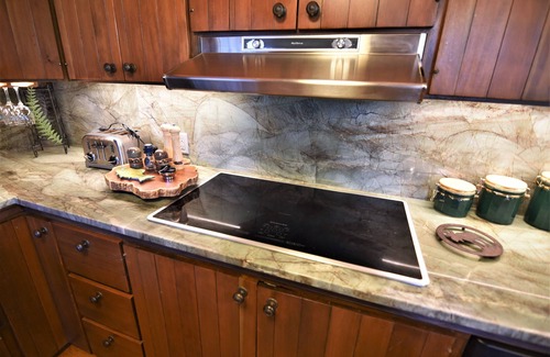 Wilson Kabine | RMR: Moose Brush Main House in Wilson,WY