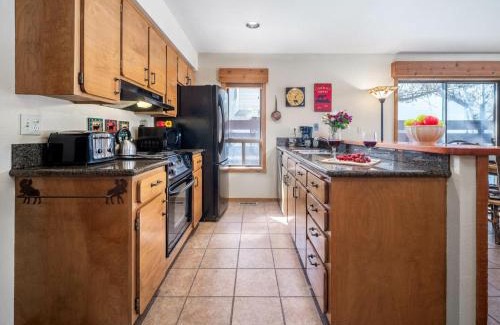 Moose Wilson Road Villa | RMR: Primrose 1711 Condo in The AspensWilsonWY