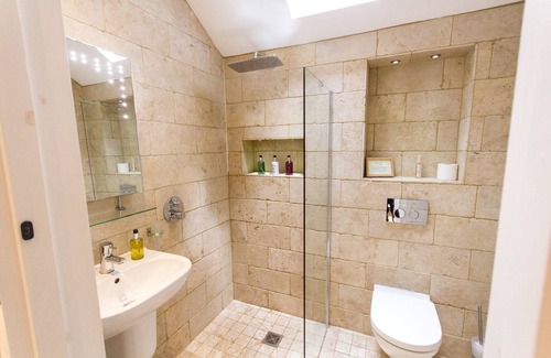 Beeley Bed & Breakfast | Robin Hood Farm B&B