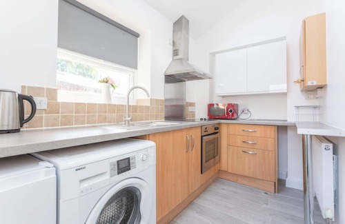 Offerton Haus | Robins Perch