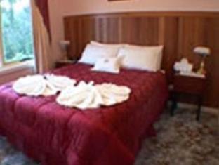 Merimbula Haus | Robyn's Nest Lakeside Resort
