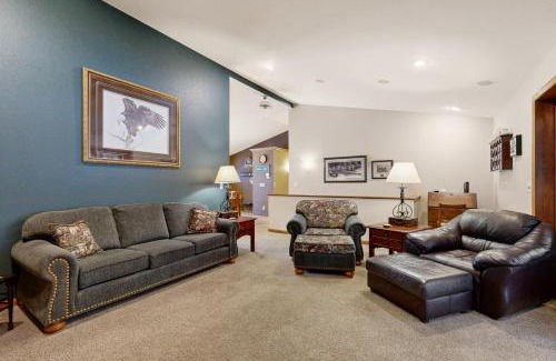 Friendship Haus | Roch-A-Cri Resort