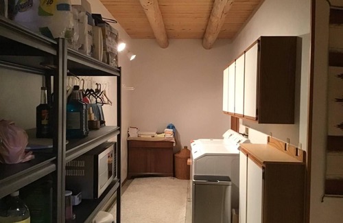 Drummond Kabine | Rock Creek Cabin Hideaway with Stunning Views!